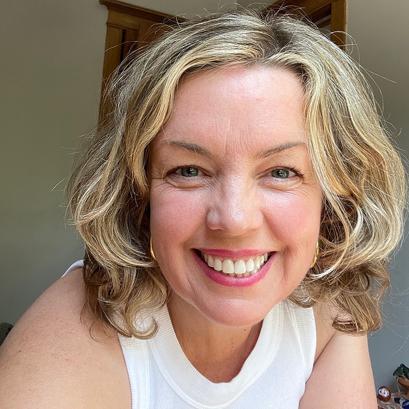 Portrait of Chicago Poetry Center board member Kay Whitchurch